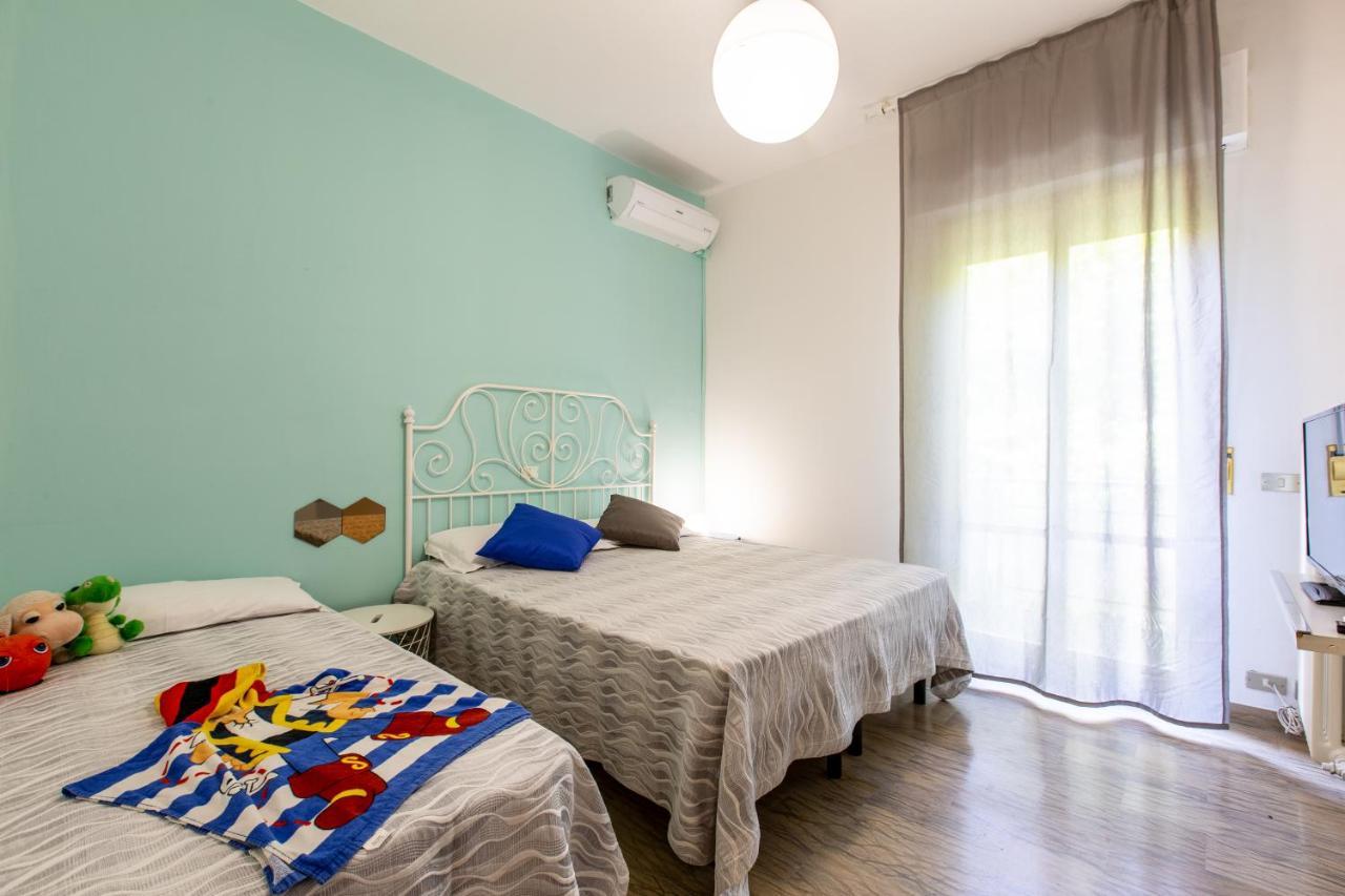 Battigia Rimini - Appartamenti Vacanze Εξωτερικό φωτογραφία